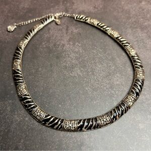 Cookie Lee Black and Silver Necklace